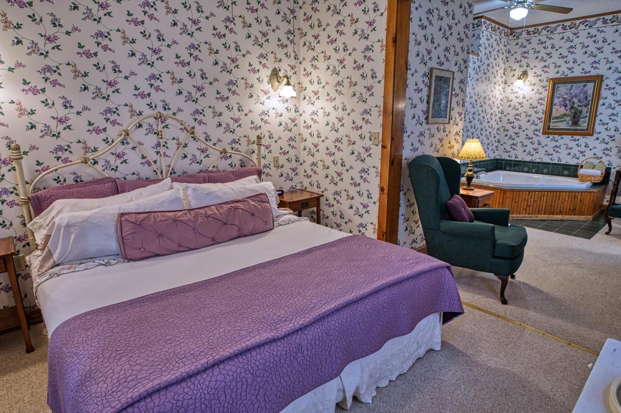 Rockwell Falls Inn And Wine Bar Lake Luzerne Cameră foto